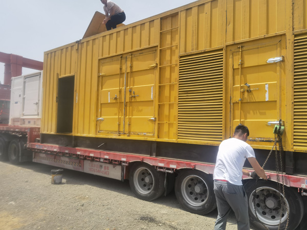 松原汽油发电机对供油装置的要求